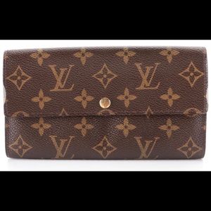 Louis Vuitton Sarah Wallet ❣️❣️Price Drop